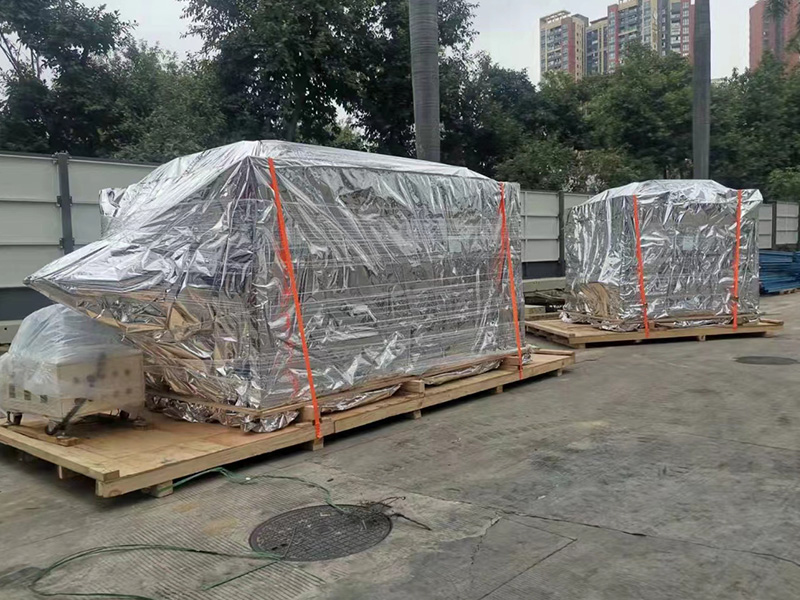 深圳沙井真空木箱包裝現(xiàn)場