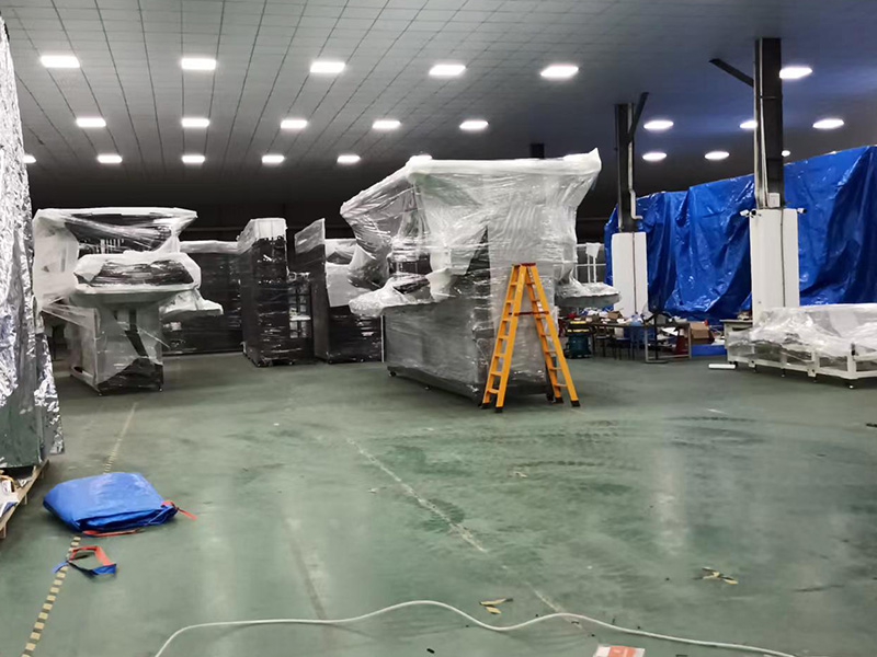 東莞某公司重型真空防雨木箱