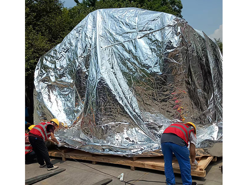 鋰電新能源設(shè)備真空包裝