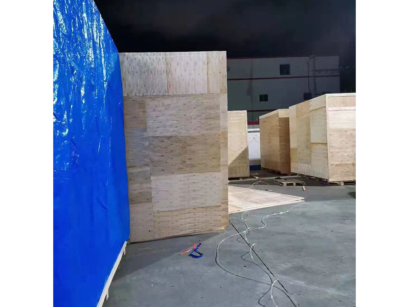 中山某公司真空防雨木箱